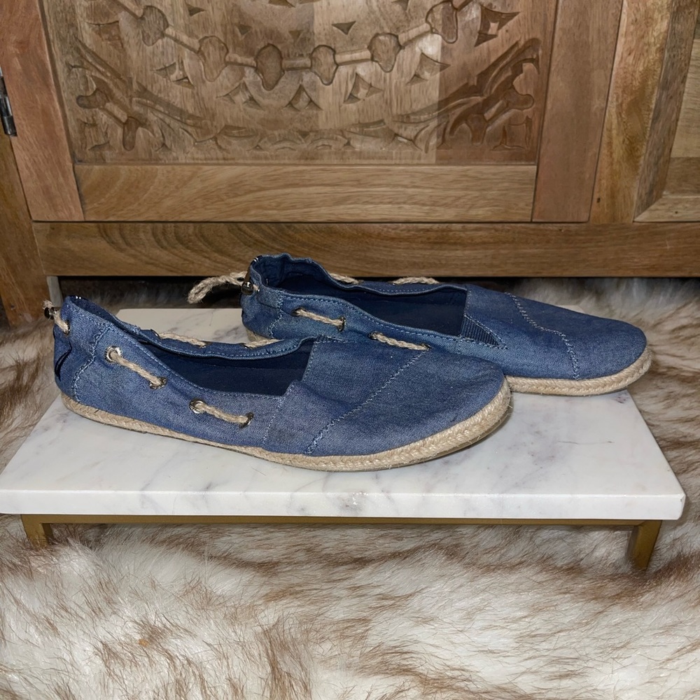 Nautica Espadrilles Slip Ons